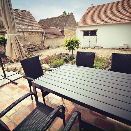 "U Capa" Krasny Apartman V Sedleci Sedlec  Dış mekan fotoğraf