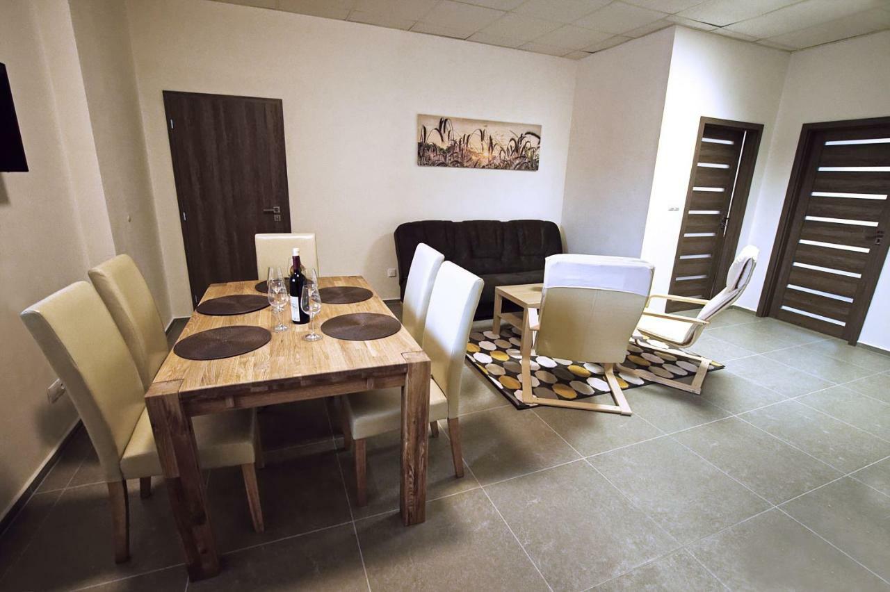 "U Capa" Krasny Apartman V Sedleci Sedlec  Dış mekan fotoğraf