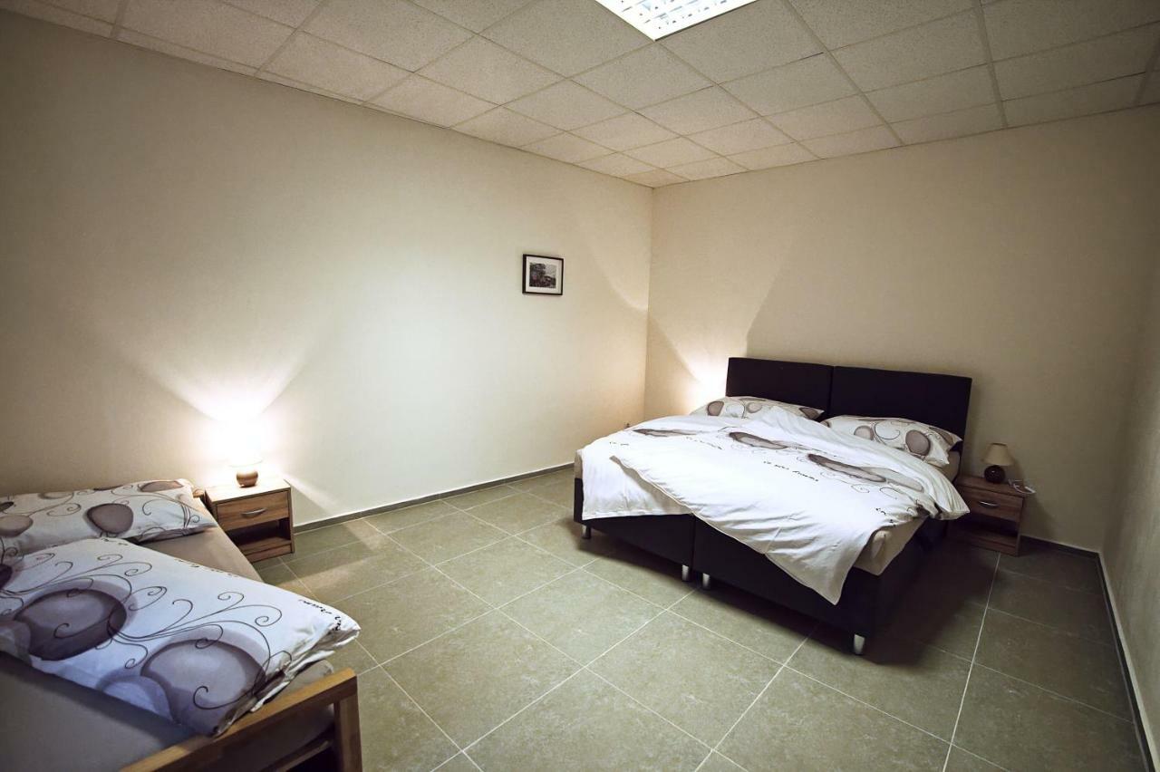 "U Capa" Krasny Apartman V Sedleci Sedlec  Dış mekan fotoğraf
